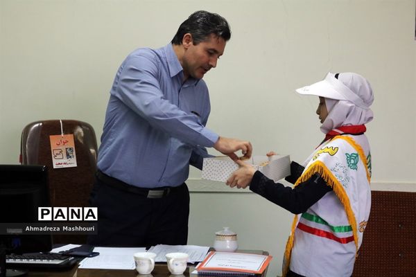 مراسم گرامیداشت هفته امور تربیتی اعضای منتخب پیشتازان آذربایجان شرقی