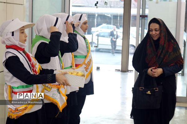 مراسم گرامیداشت هفته امور تربیتی اعضای منتخب پیشتازان آذربایجان شرقی