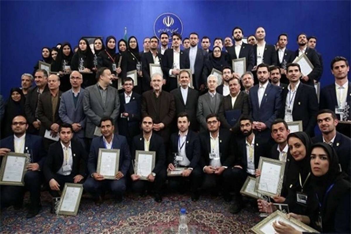 دانشجویان برگزیده و نمونه دانشگاه‌های فرهنگیان و شهیدرجایی در جشنواره دانشجوی نمونه