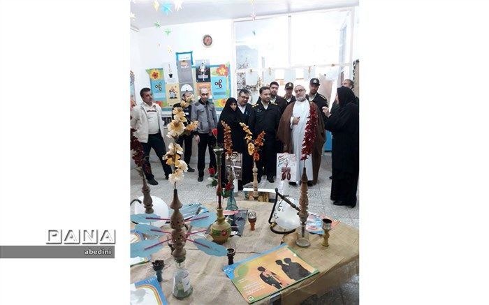 نمایشگاه آسیب شناسی اعتیاد و مواد مخدر در زواره  افتتاح شد