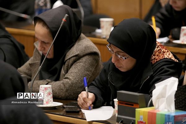 نشست خبری رئیس دانشگاه  علوم پزشکی در تبریز