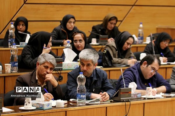 نشست خبری رئیس دانشگاه  علوم پزشکی در تبریز