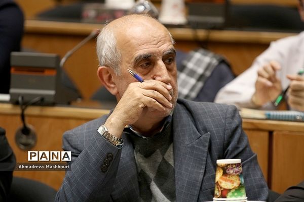 نشست خبری رئیس دانشگاه  علوم پزشکی در تبریز