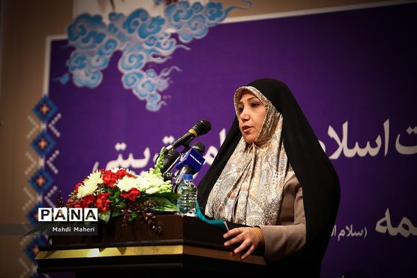 همایش گرامیداشت هفته تربیت اسلامی، روز امور تربیتی و روز میلاد حضرت فاطمه