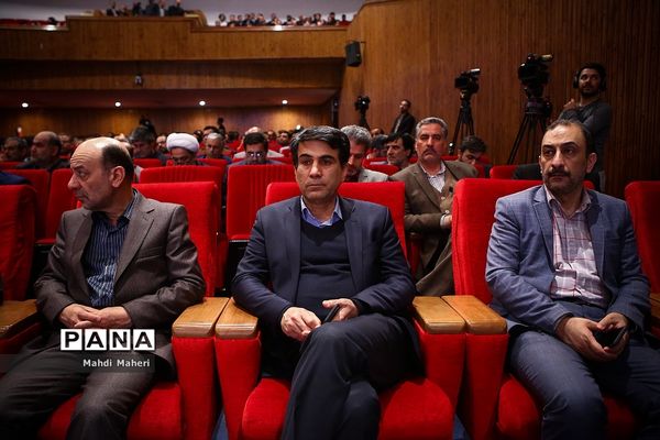 همایش گرامیداشت هفته تربیت اسلامی، روز امور تربیتی و روز میلاد حضرت فاطمه