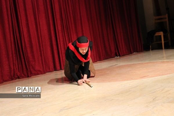 مسابقات هنرهای نمایشی و نقالی دانش‌آموزان دختر آموزش و پرورش اسلامشهر