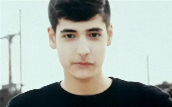 نوجوان والیبالیست دبیرستان شاهد جلیل خانی ناحیه یک زنجان در راه تیم ملی