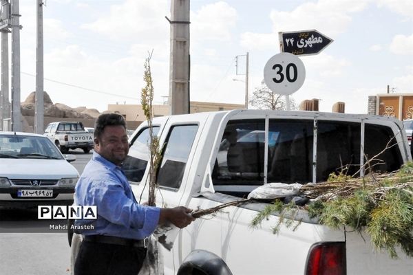 جشن نیکوکاری در نمازجمعه شهرستان خوسف