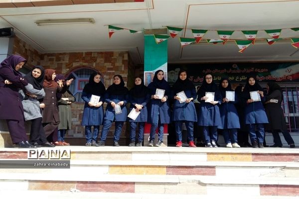 برگزاری مراسم جشن نیکوکاری و تقدیر از دانش آموزان برتر مدرسه فاطمیه ملارد