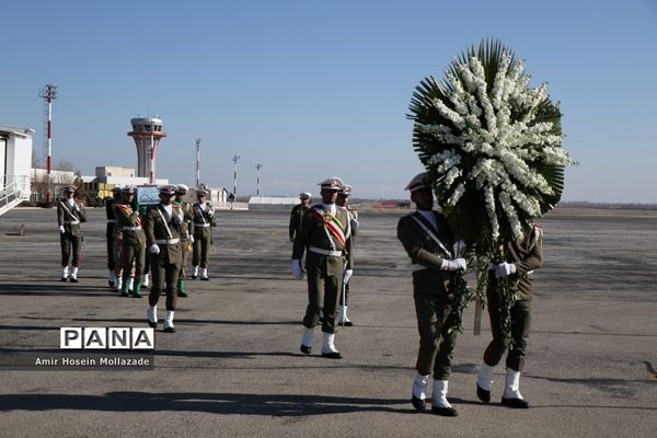 استقبال از شهید گمنام در فرودگاه ارومیه