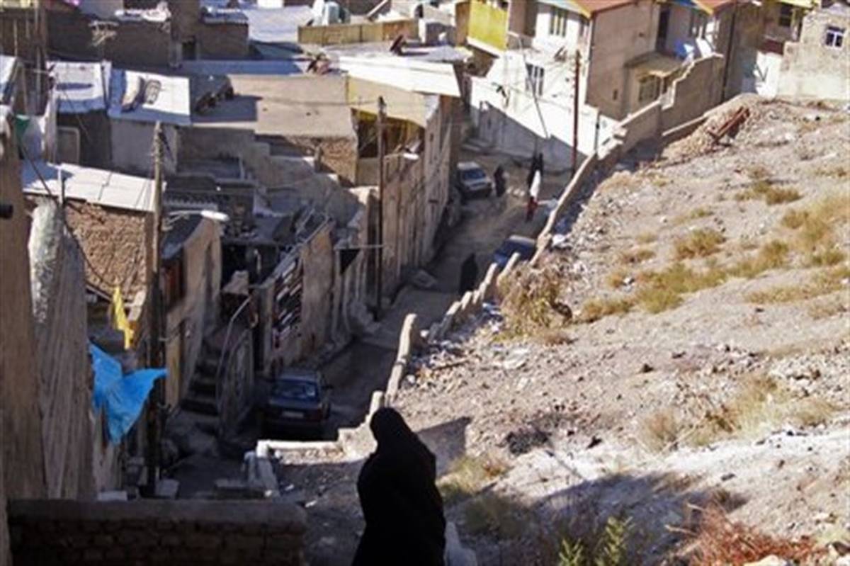 ١٢ میلیارد تومان برای عمران مناطق حاشیه نشین آذربایجان غربی هزینه شده است
