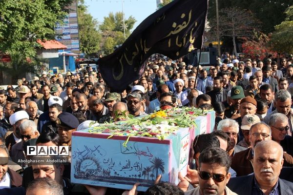 تشییع پیکر سه شهید گمنام در بوشهر-1