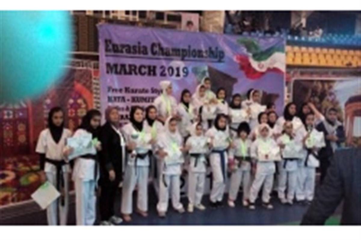 مدال آوری بانوان کاراته کار مسجدسلیمانی در مسابقات بین المللی شیراز