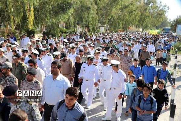 تشییع پیکر پاک  و مطهره شهید گمنام در پایگاه دوم دریایی  بوشهر