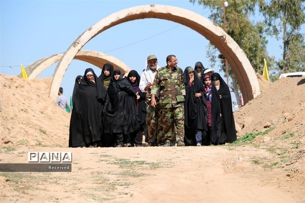 زائران راهیان‌نور در اردوگاه شهید شیرسوار هفت‌تپه