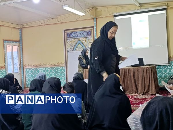 جلسه آموزش خانواده در دبیرستان میرزا جعفر سروقد مشهد مقدس 