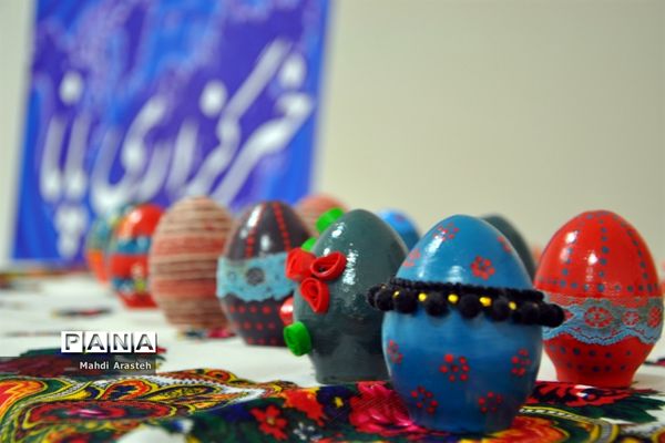 نمایشگاه دستاوردهای بانوان خبرنگار خراسان جنوبی