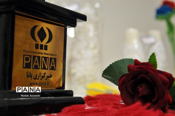 نمایشگاه دستاوردهای بانوان خبرنگار خراسان جنوبی