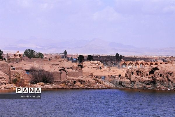 نشست فرماندار شهرستان خوسف با اصحاب رسانه