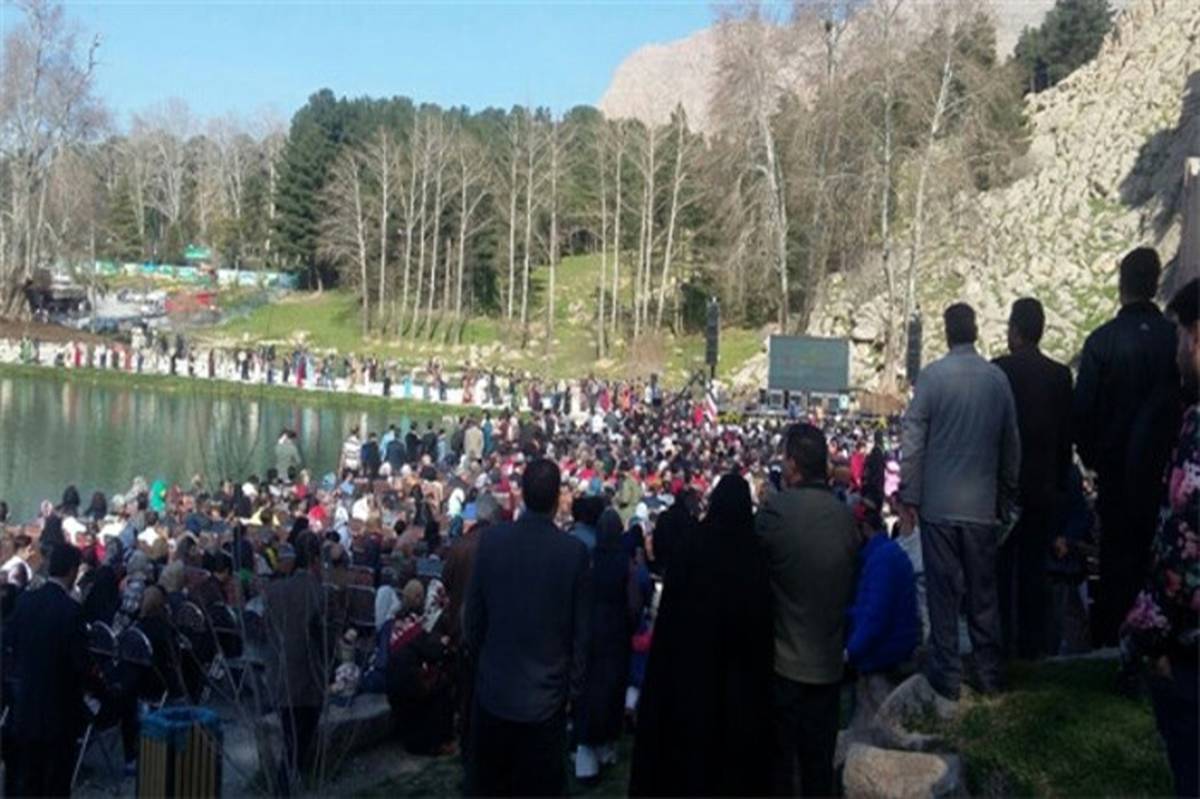 نخستین جشنواره ملی آئین‌های نوروزی درکرمانشاه آغازشد