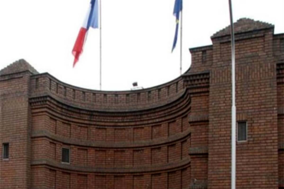 سفارت فرانسه با مردم و مقامات ایران ابراز همبستگی کرد