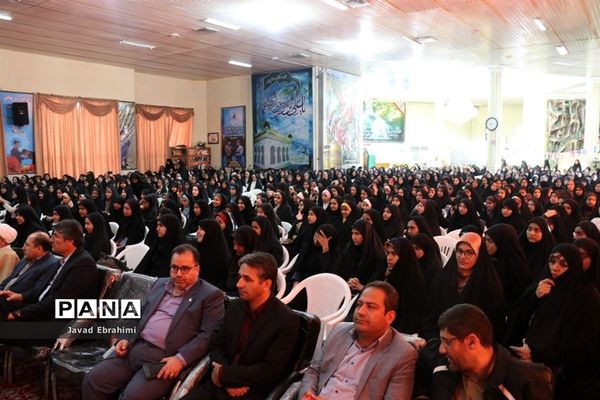 پایان مرحله اول سی و هفتمین دوره مسابقات قرآن عترت و نماز دانش‌آموزان دختر خراسان رضوی