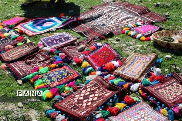 جشنواره غذاهای سنتی و صنایع دستی در روستای چمن سادات حسینی دهدزخوزستان