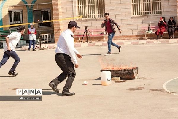 مانور استانی پیشگیری از حوادث چهارشنبه آخر سال در مشهد