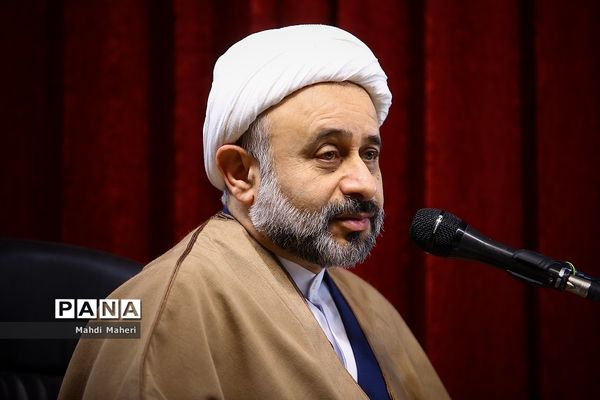 همایش تدبیر و امید در گام دوم اتقلاب