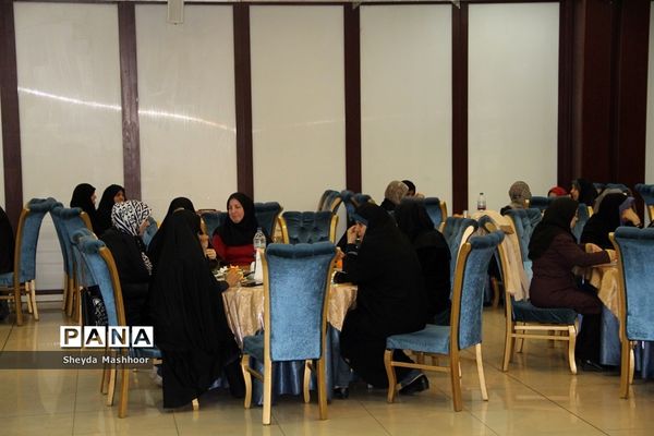 تجلیل از کادر پرورشی و تربیتی ناحیه یک ری