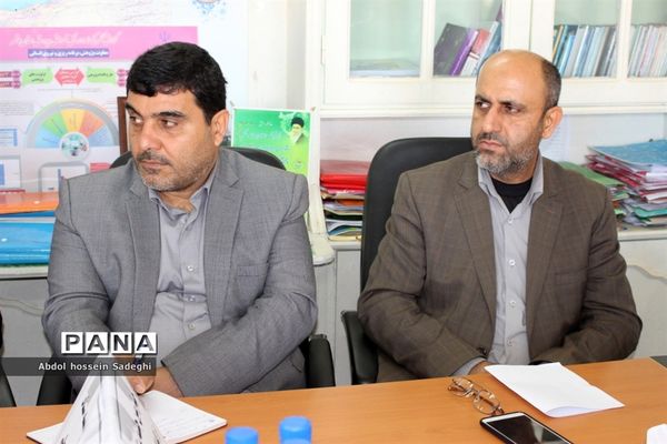 چهارمین جلسه ستاد بزرگداشت مقام معلم  در بوشهر