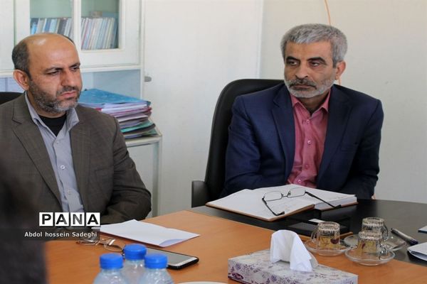 چهارمین جلسه ستاد بزرگداشت مقام معلم  در بوشهر