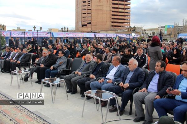 آغاز دومین جشنواره بیدمشک در ارومیه