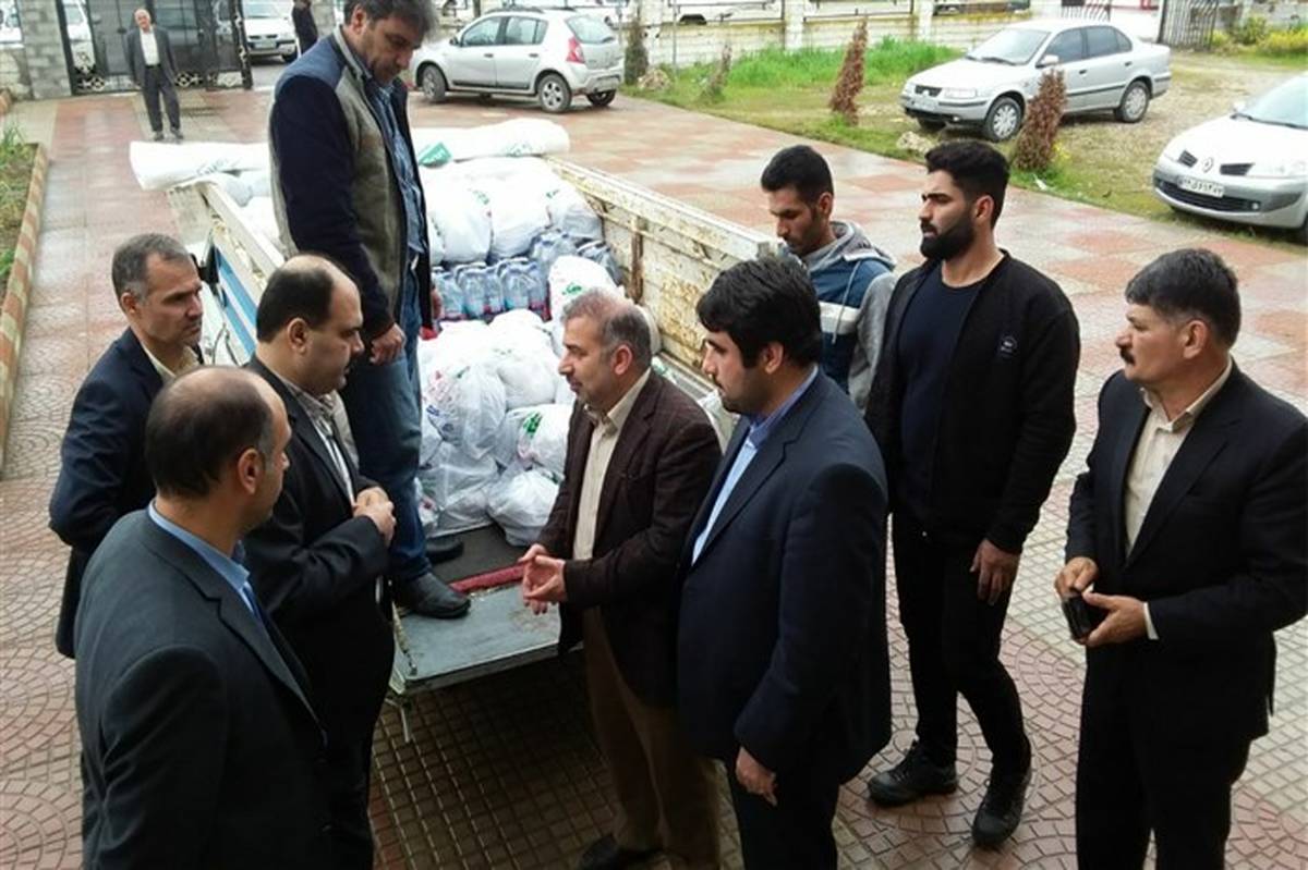 توزیع 2500 وعده غذای گرم و سبد کالا در مناطق سیل‌زده مازندران