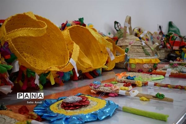 چهارمین نمایشگاه خیریه شهر گله‌دار