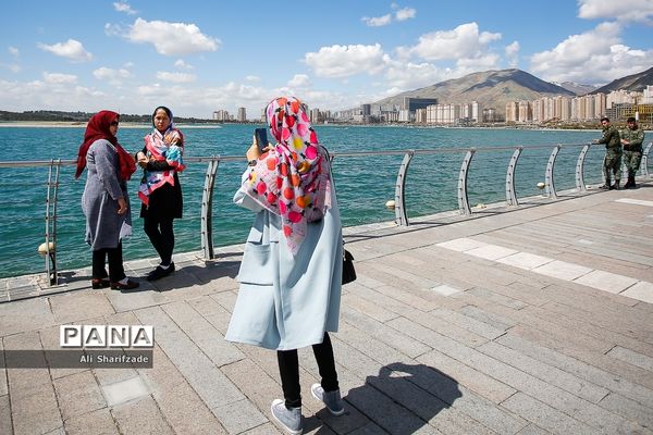روز طبیعت در دریاچه شهدای چیتگر
