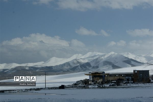 برف بهاری درگردنه اسدآباد همدان