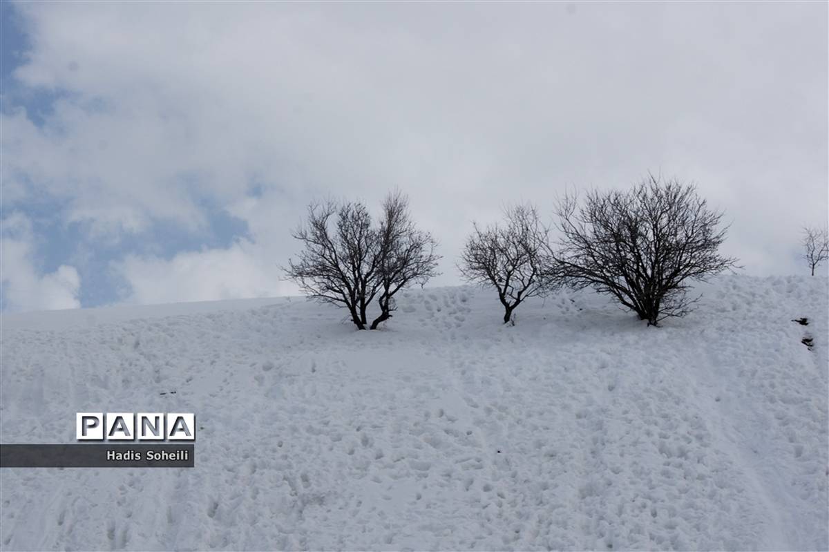 برف بهاری درگردنه اسدآباد همدان