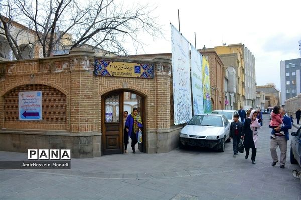 بازدیدمیهمانان نوروزی از اماکن گردشگری تبریز