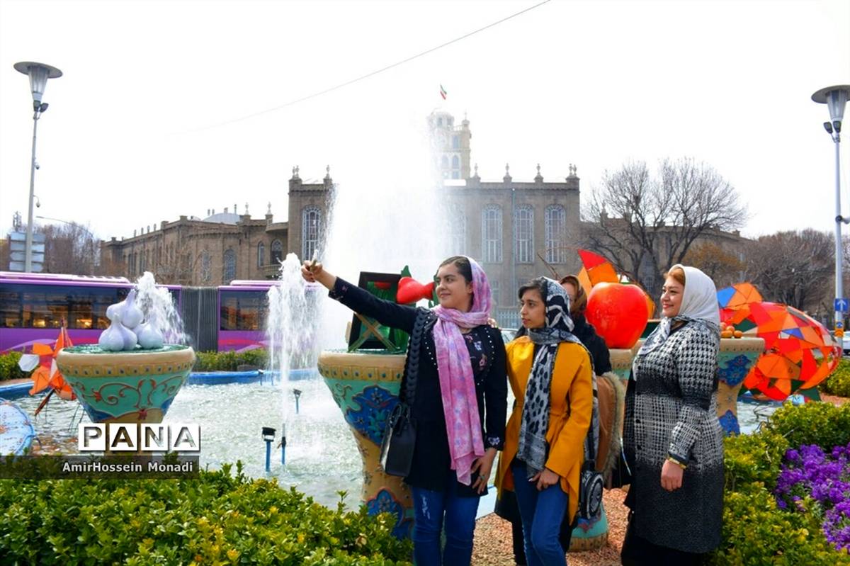 بازدیدمیهمانان نوروزی از اماکن گردشگری تبریز