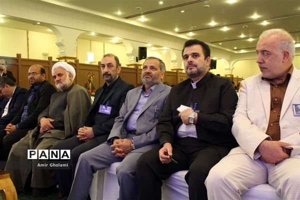 روز دوم مسابقات بین المللی قرآن کریم در مرحله نیمه نهایی بخش آقایان و پسران