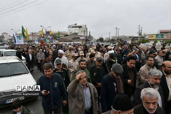 نماز جمعه و راهپیمایی مردم بابلسر