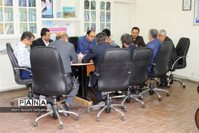 پنجمین جلسه ستاد بزرگداشت مقام معلم آموزش و پرورش استان بوشهر