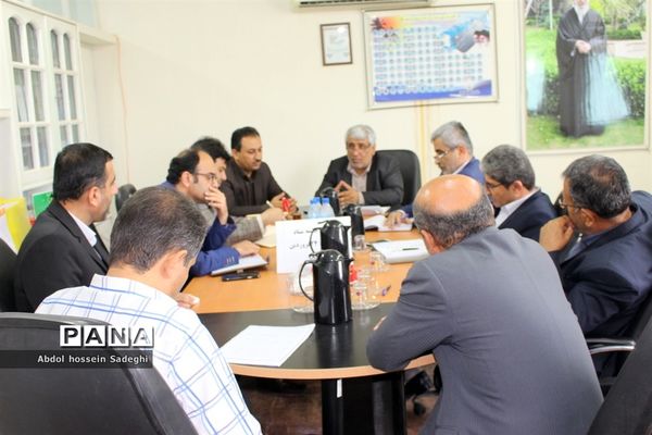 پنجمین جلسه ستاد بزرگداشت مقام معلم  آموزش و پرورش استان بوشهر