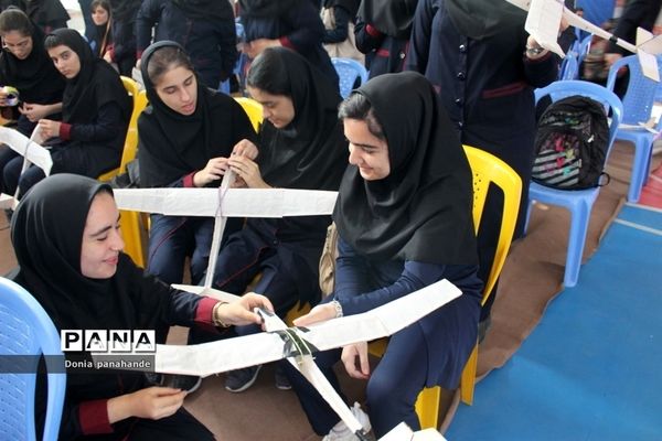 مسابقات گلایدر دانش‌آموزان دختر شهرستان بوشهر-2