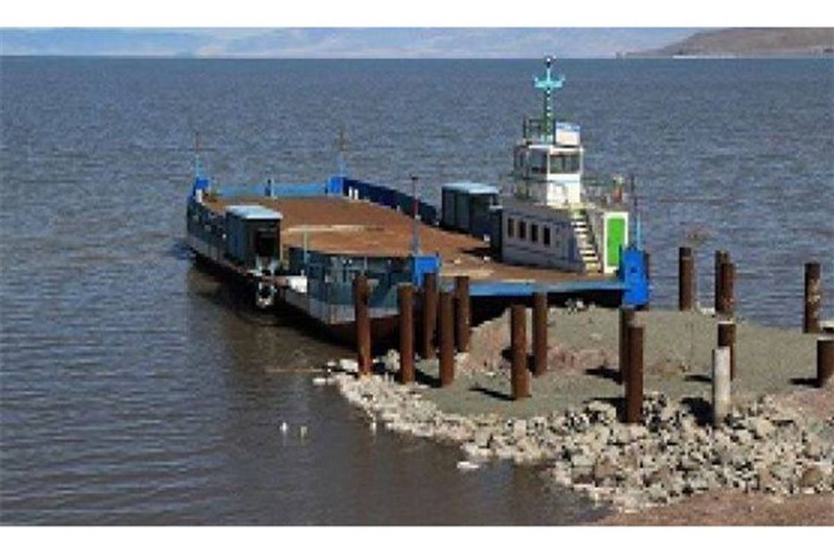 رئیس دفتر استانی ستاد احیای دریاچه ارومیه: ارتفاع دریاچه ارومیه نسبت به سال گذشته ۴۵ سانتیمتر افزایش یافته است
