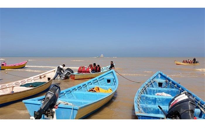 ۶ هزار و ۷۵۶ گردشگر دریایی از بندرامیرآباد بازدید کردند