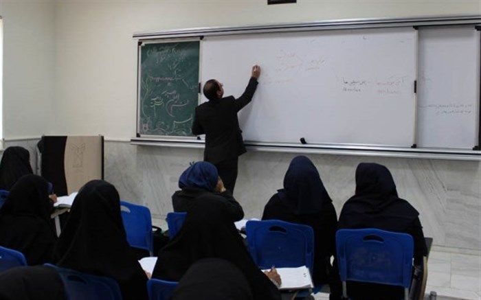الهیار ترکمن: آموزش و پرورش به دنبال حل مشکل اعمال نشدن مدرک تحصیلی مضاعف فرهنگیان است