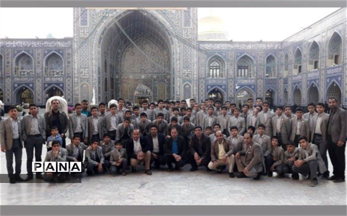 اردوی زیارتی سیاحتی دانش آموزان دبیرستان شهید ذوالفقاری میبد در مشهد برگزار شد