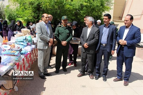 برگزاری آیین سیل مهربانی همکلاسی‌ها در استان یزد